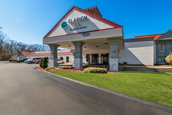 Clarion Inn